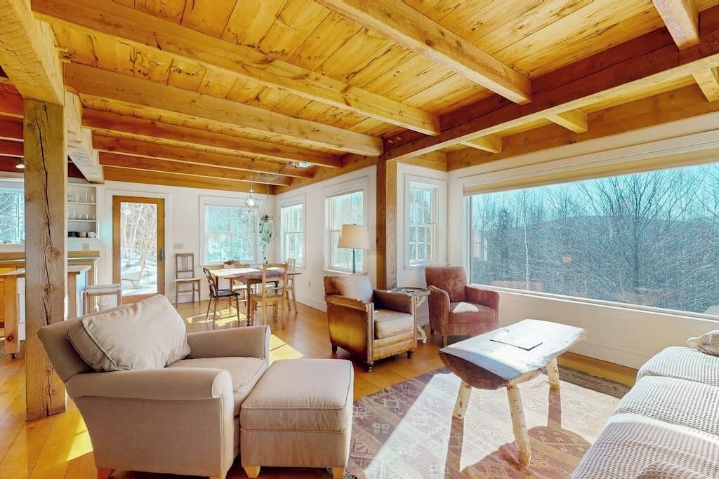 Photo of Livingroom in Moretown