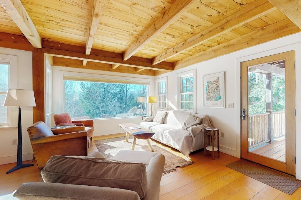 Photo of Livingroom in Moretown