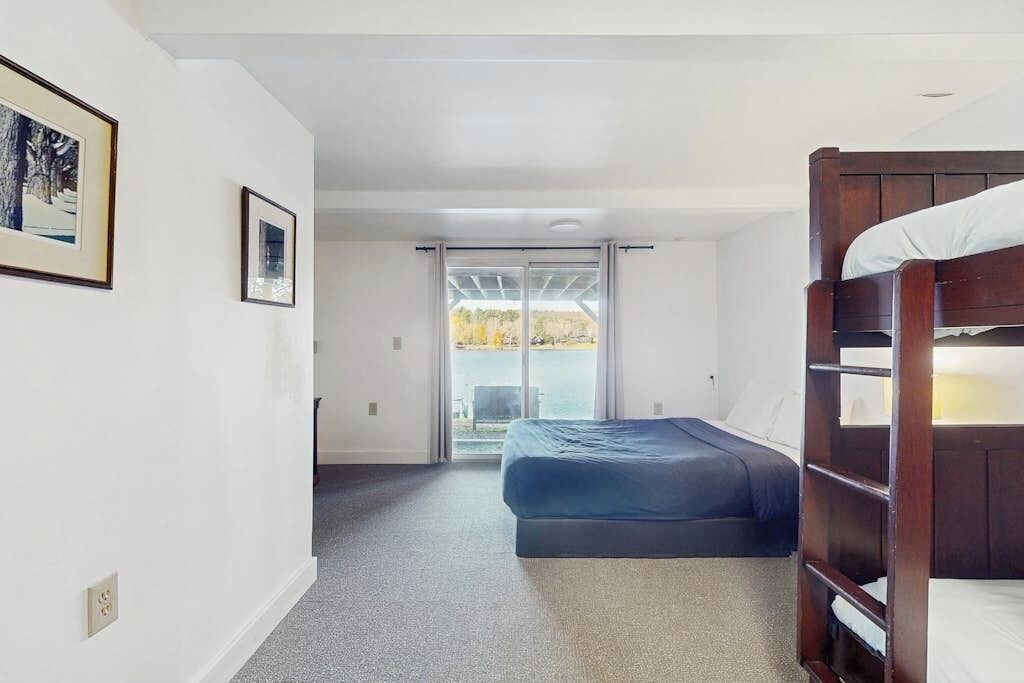 Photo of Bedroom in Castleton