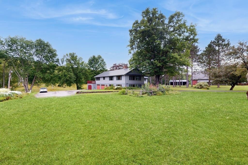 Photo of Outdoor in Woodstock