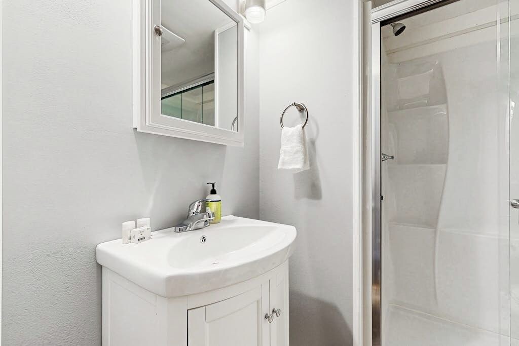 Photo of Bathroom in Bridgewater Corners