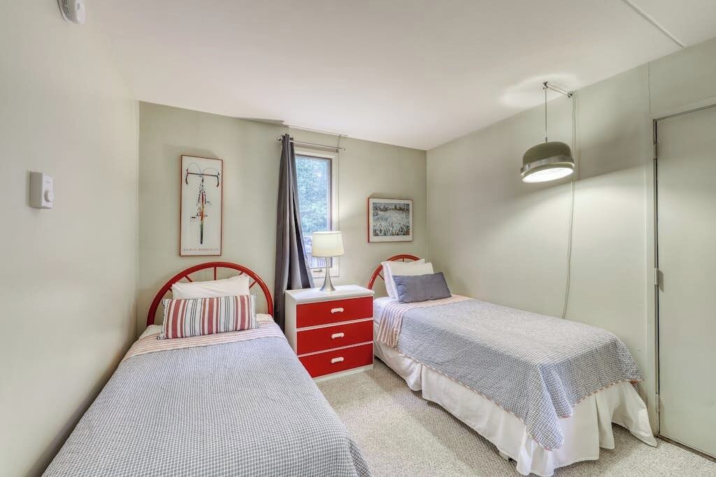 Photo of Bedroom in Warren
