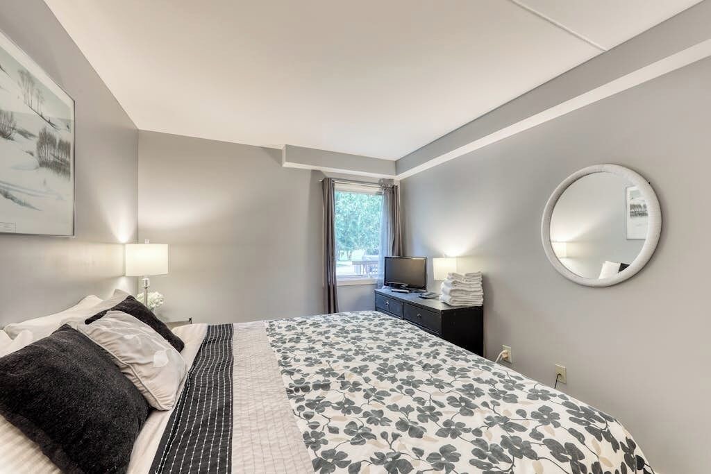 Photo of Bedroom in Warren