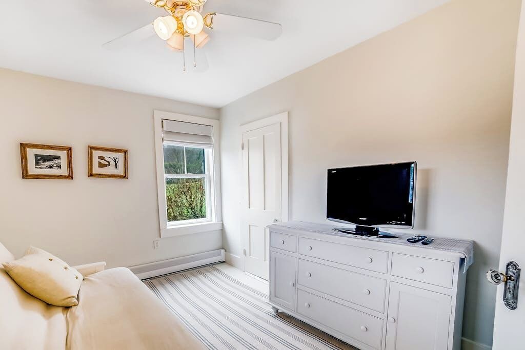 Photo of Bedroom in Lincoln