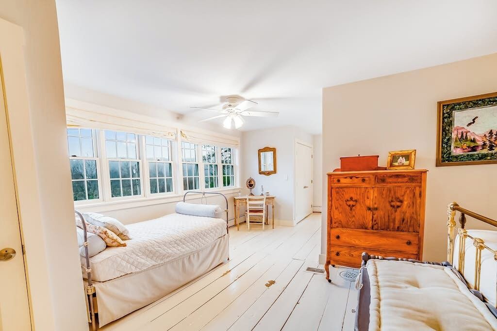Photo of Bedroom in Lincoln