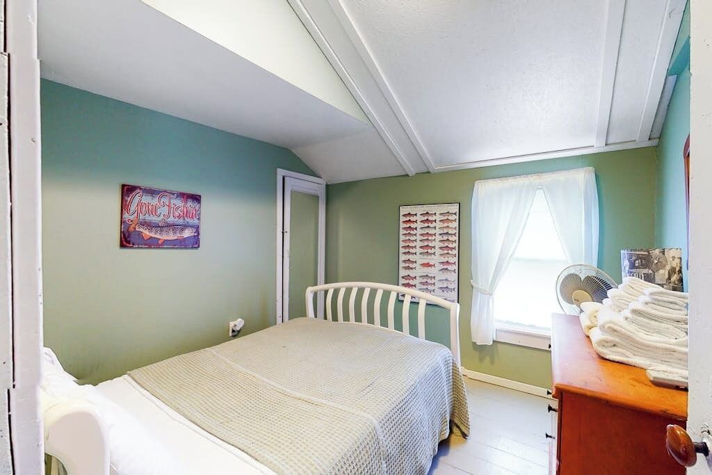 Photo of Bedroom in Poultney