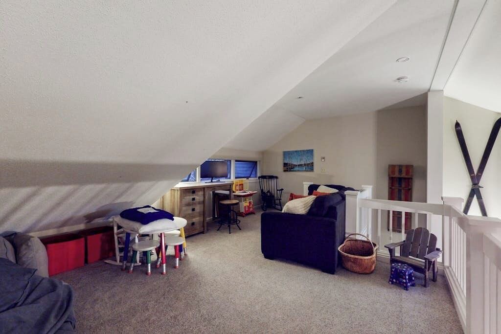 Photo of Livingroom in West Hartford