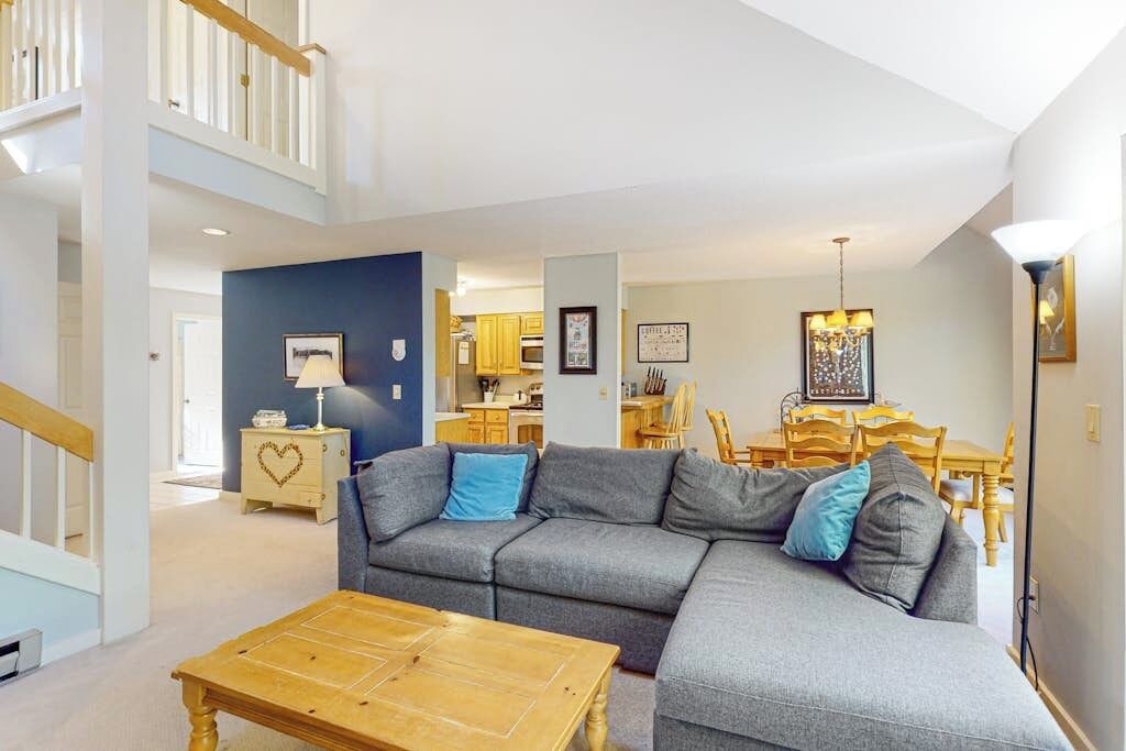Photo of Livingroom in West Hartford