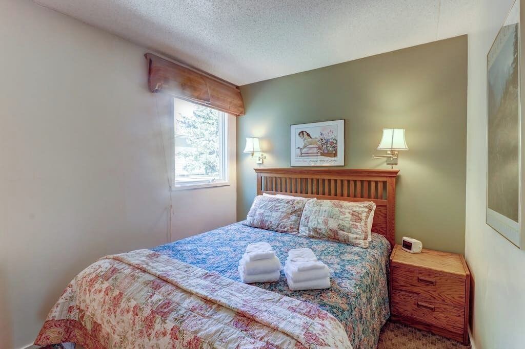 Photo of Bedroom in Warren