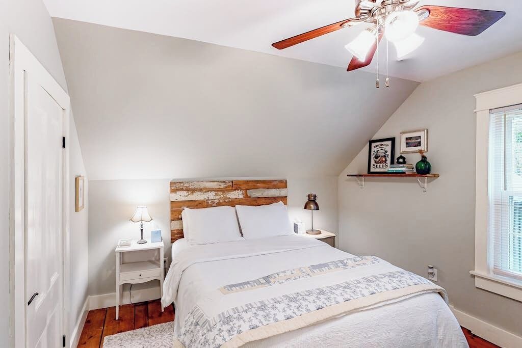 Photo of Bedroom in East Wallingford