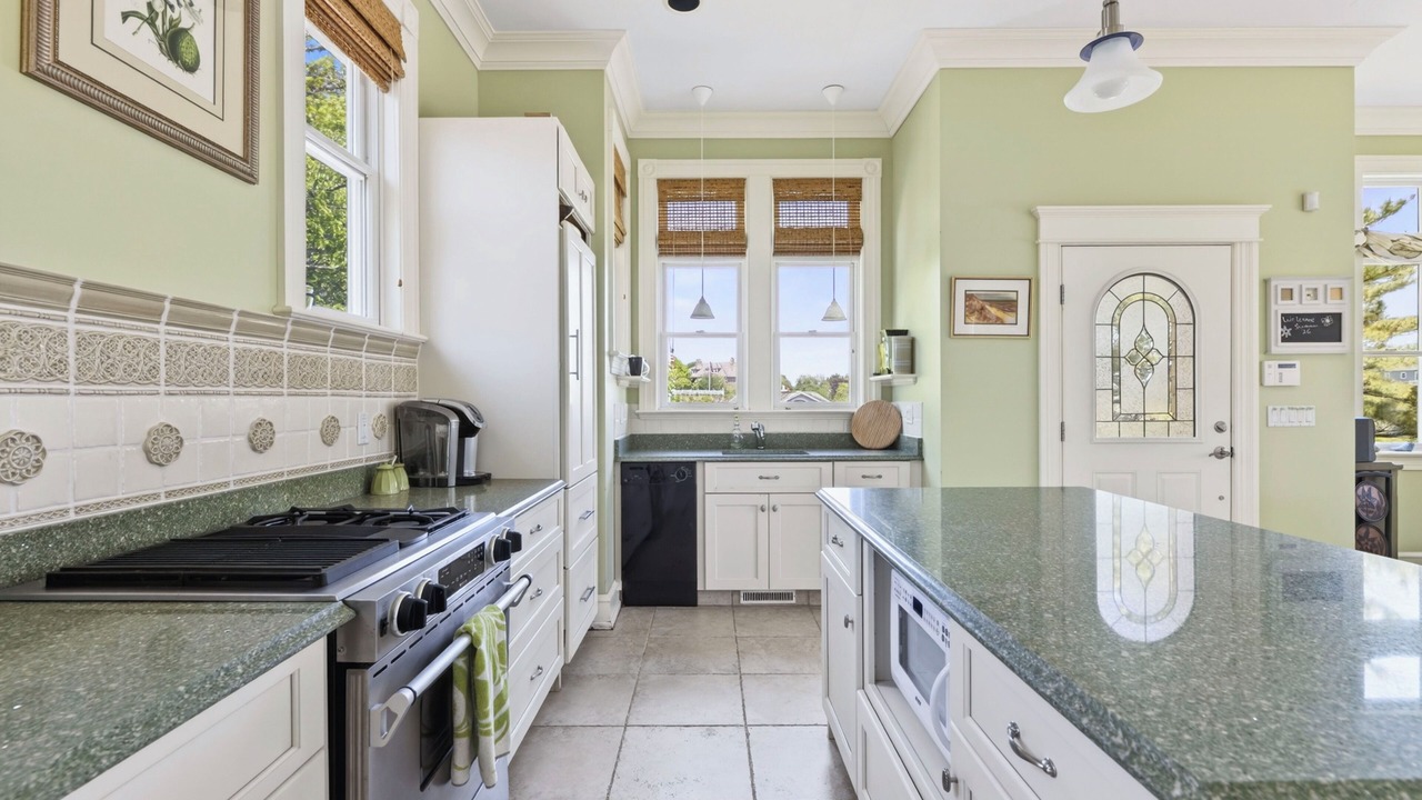Photo of Kitchen in Watch Hill