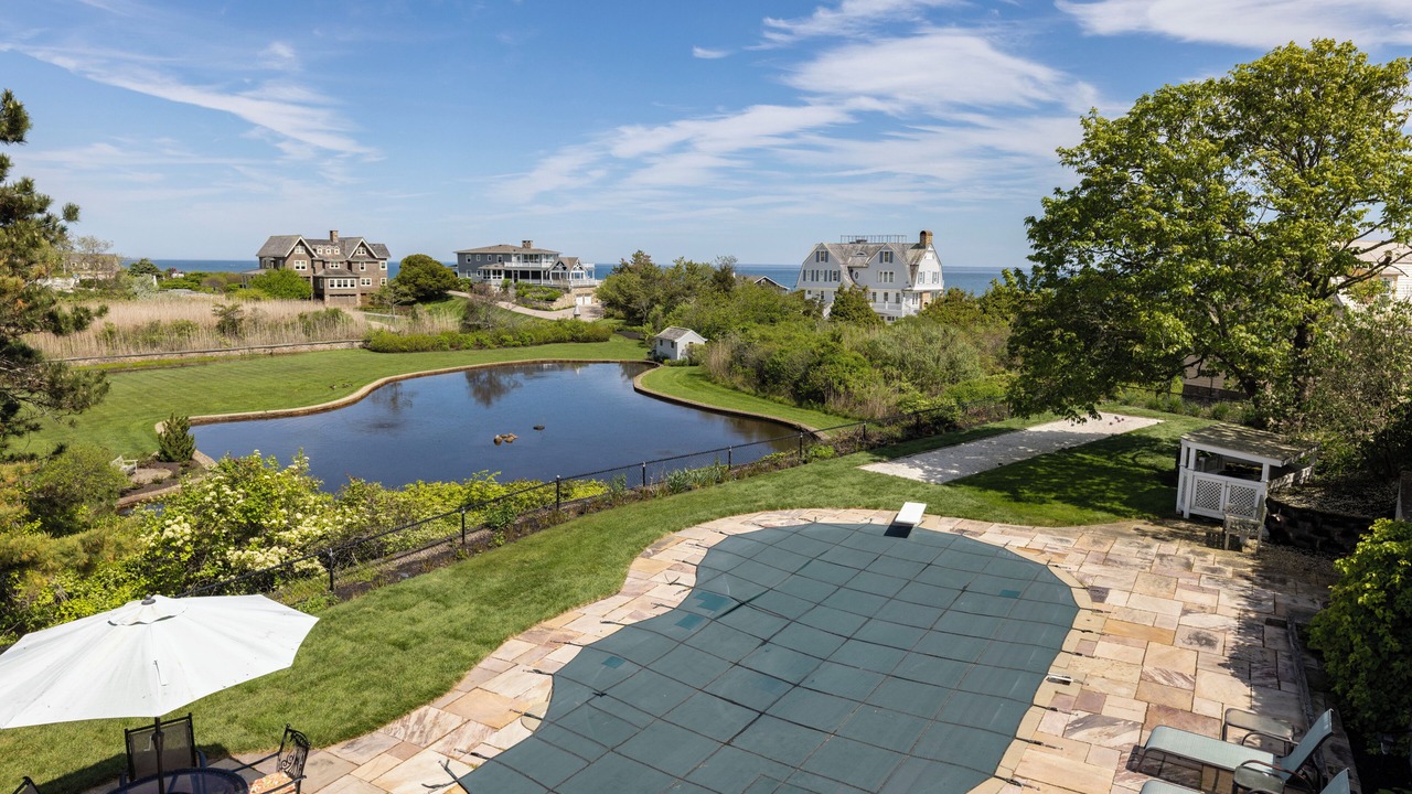 Photo of Outdoor in Watch Hill