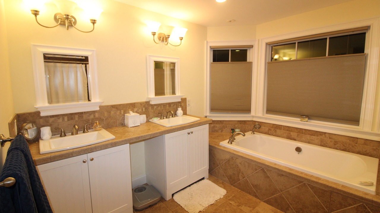 Photo of Bathroom in Vineyard Haven