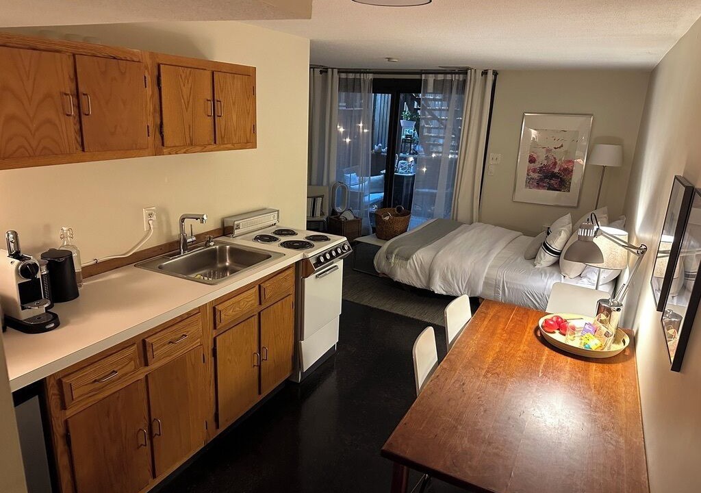 Photo of Bedroom in Mid-Cambridge