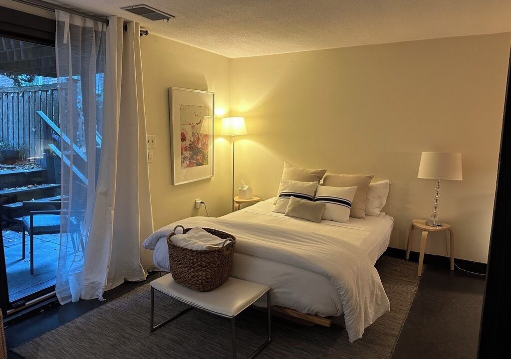 Photo of Bedroom in Mid-Cambridge