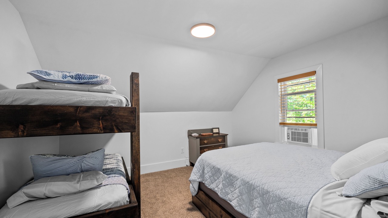 Photo of Bedroom in North Conway