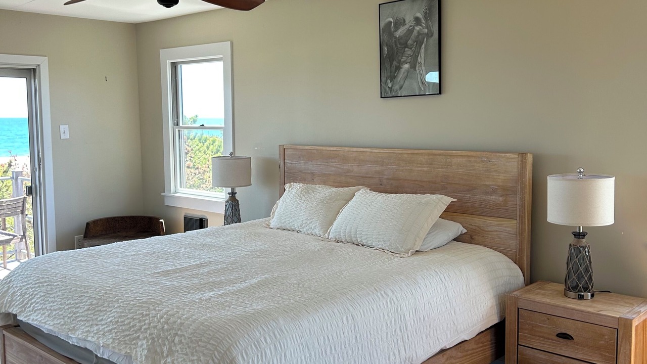 Photo of Bedroom in Cherry Grove