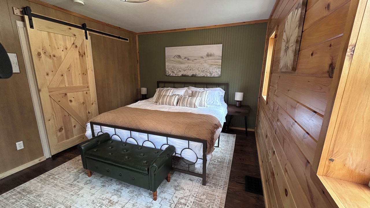 Photo of Bedroom in Unadilla