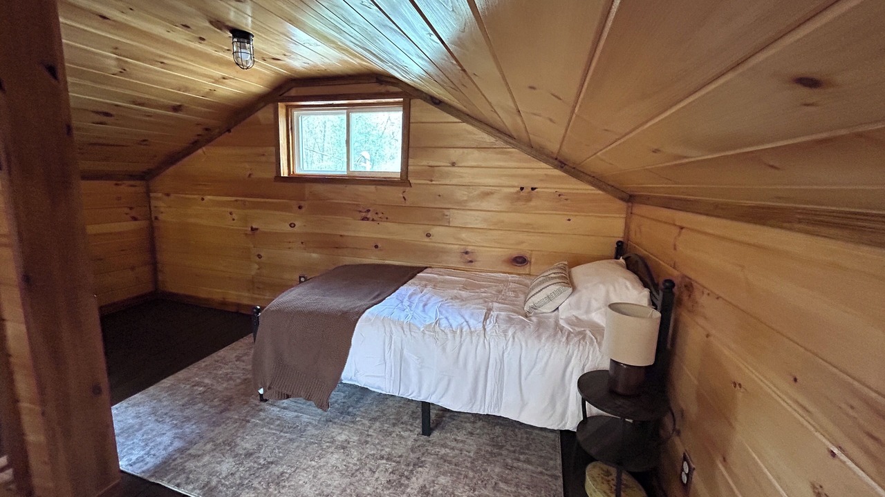 Photo of Bedroom in Unadilla