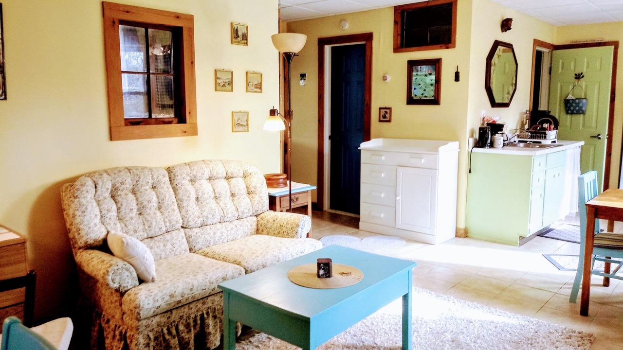Photo of Livingroom in New Paltz