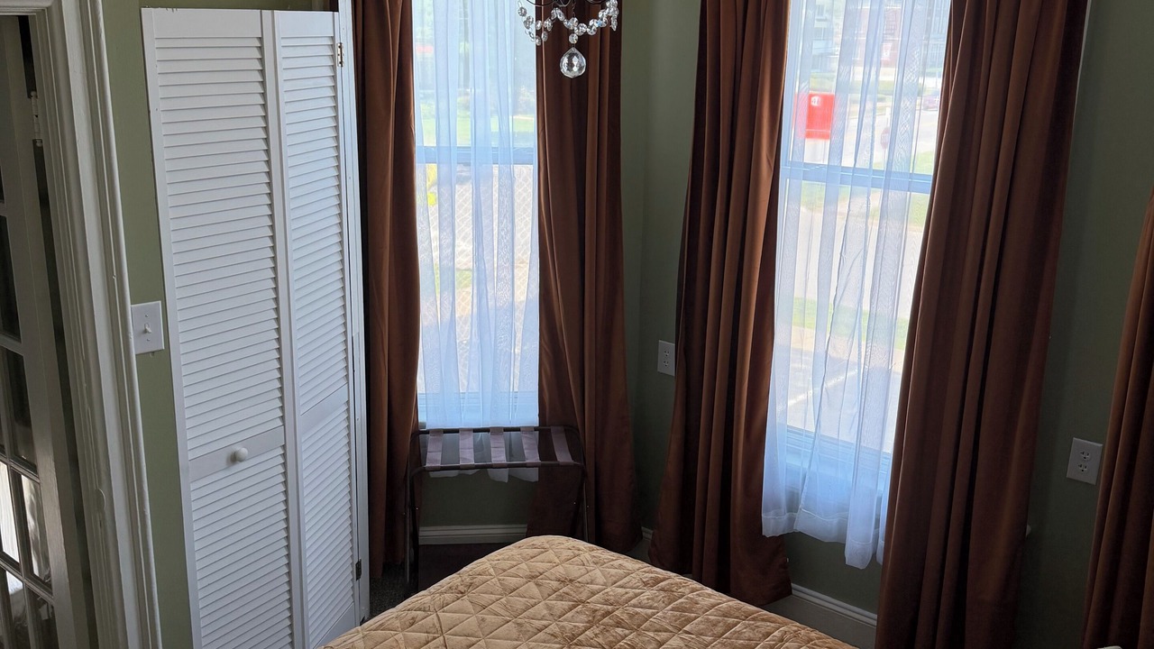 Photo of Bedroom in Oneida