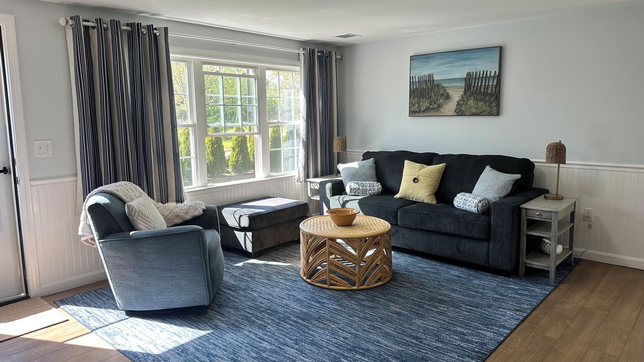 Photo of Livingroom in Charlestown