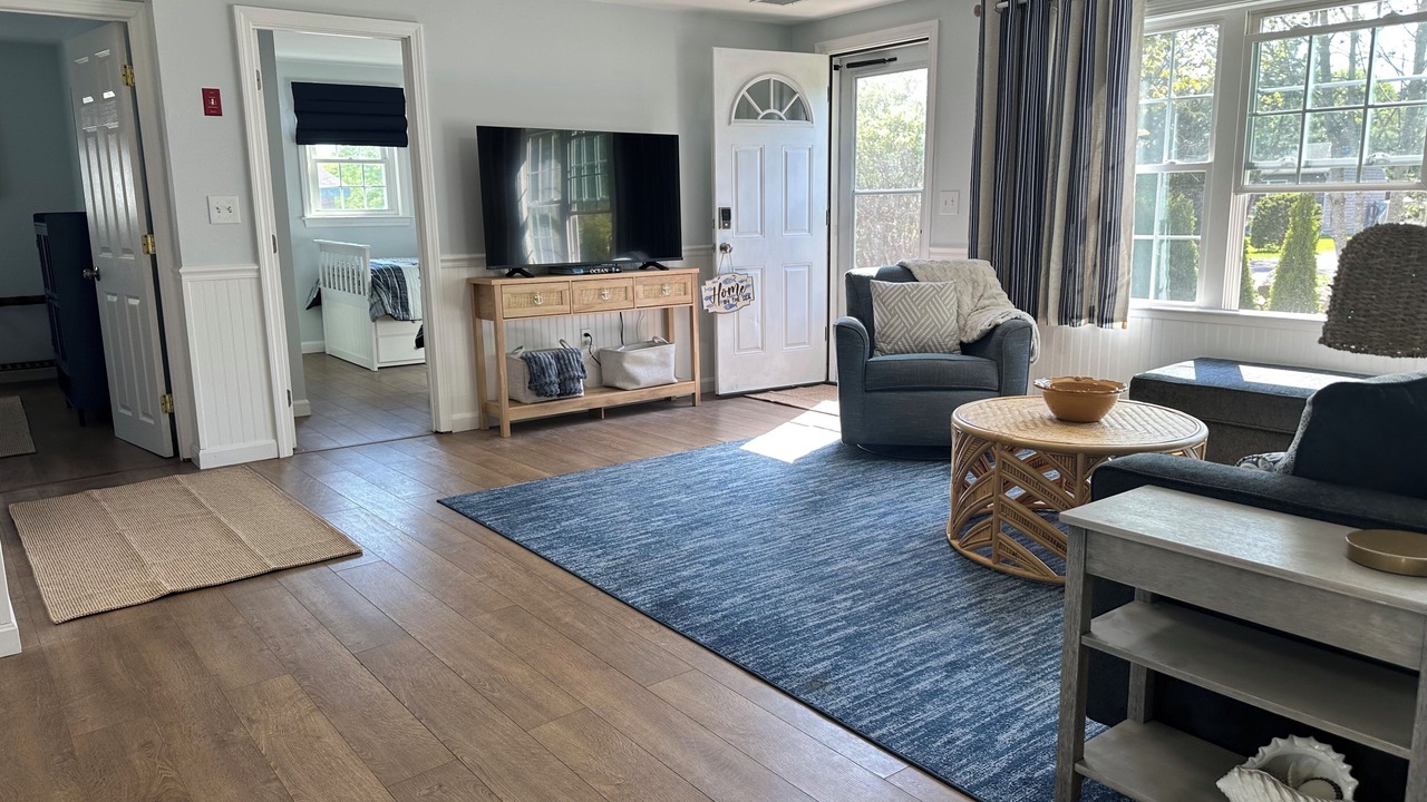 Photo of Livingroom in Charlestown