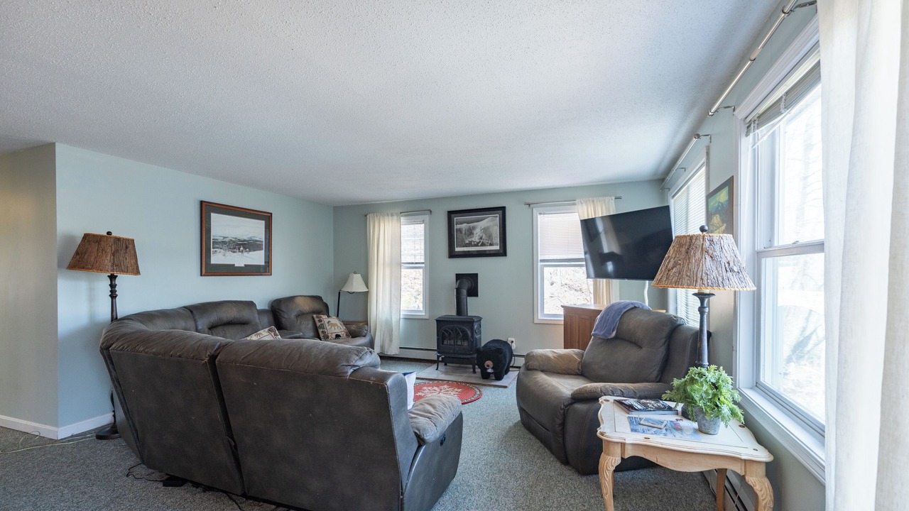 Photo of Livingroom in Greenwood