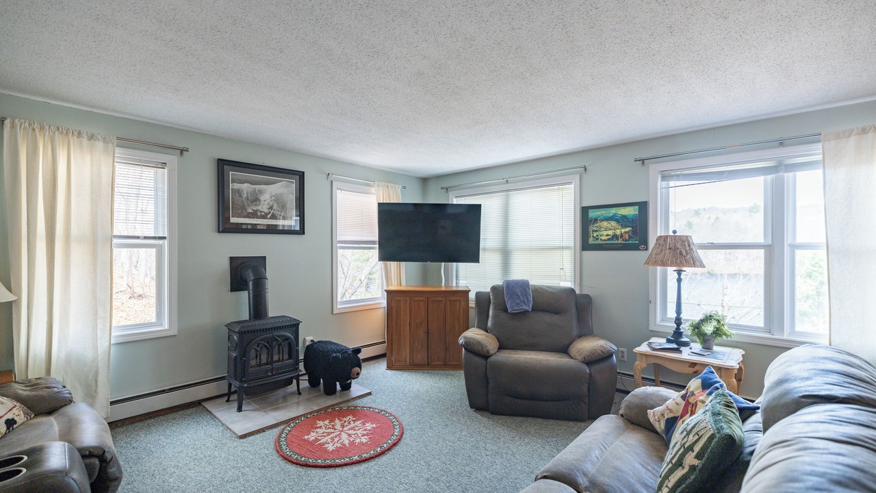 Photo of Livingroom in Greenwood