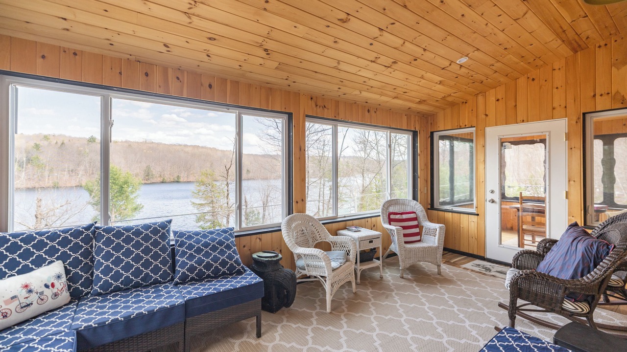 Photo of Livingroom in Greenwood