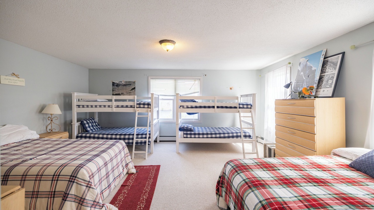 Photo of Bedroom in Greenwood