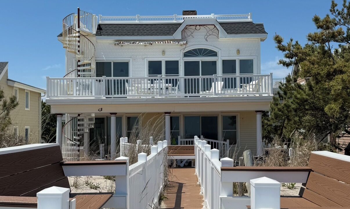 Photo of Patio Balcony in Surf City