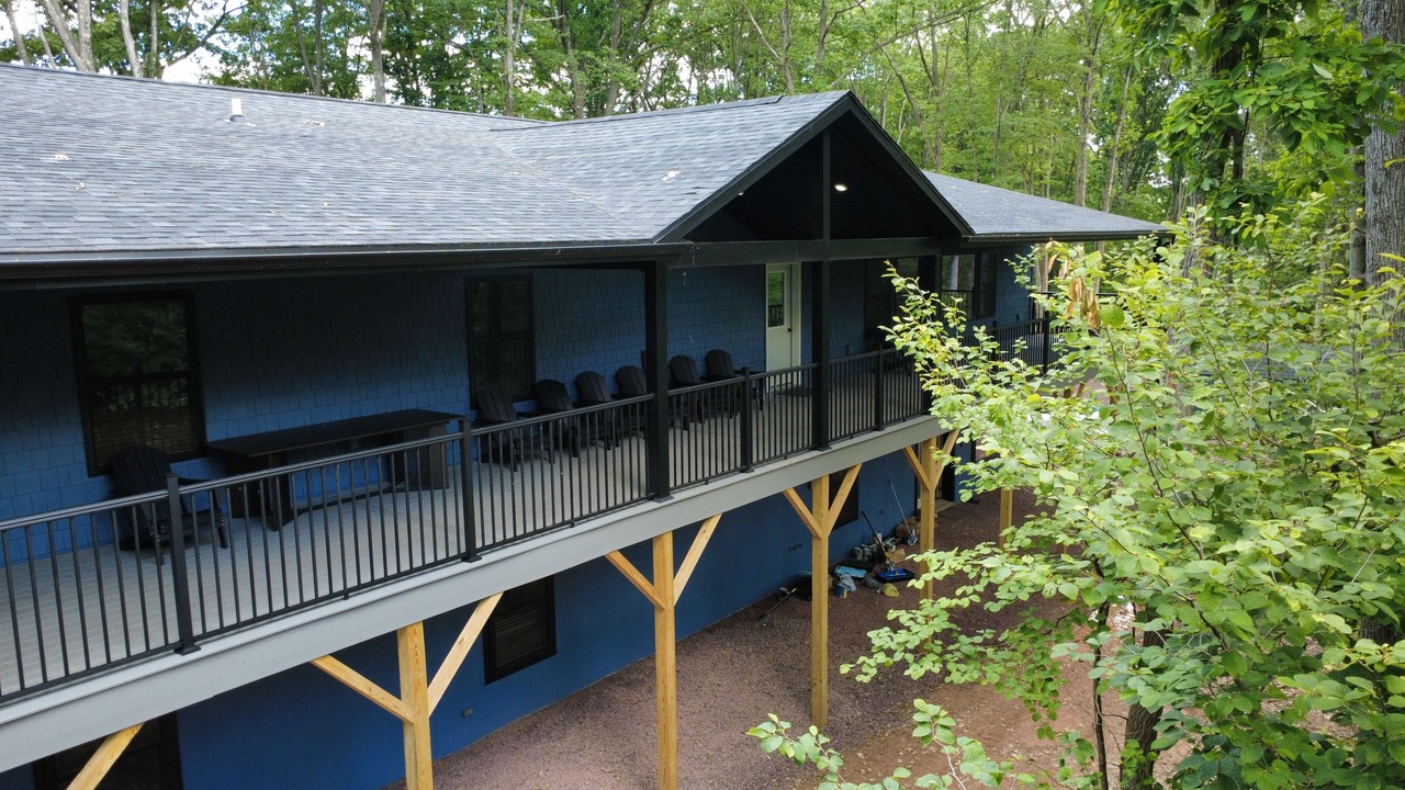 Photo of Outdoor in Hickory Hills