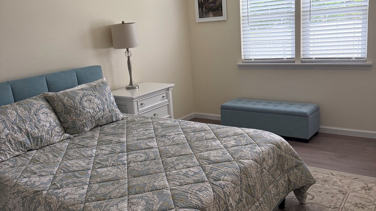 Photo of Bedroom in Mastic Beach