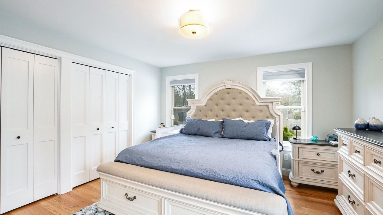 Photo of Bedroom in Mashpee