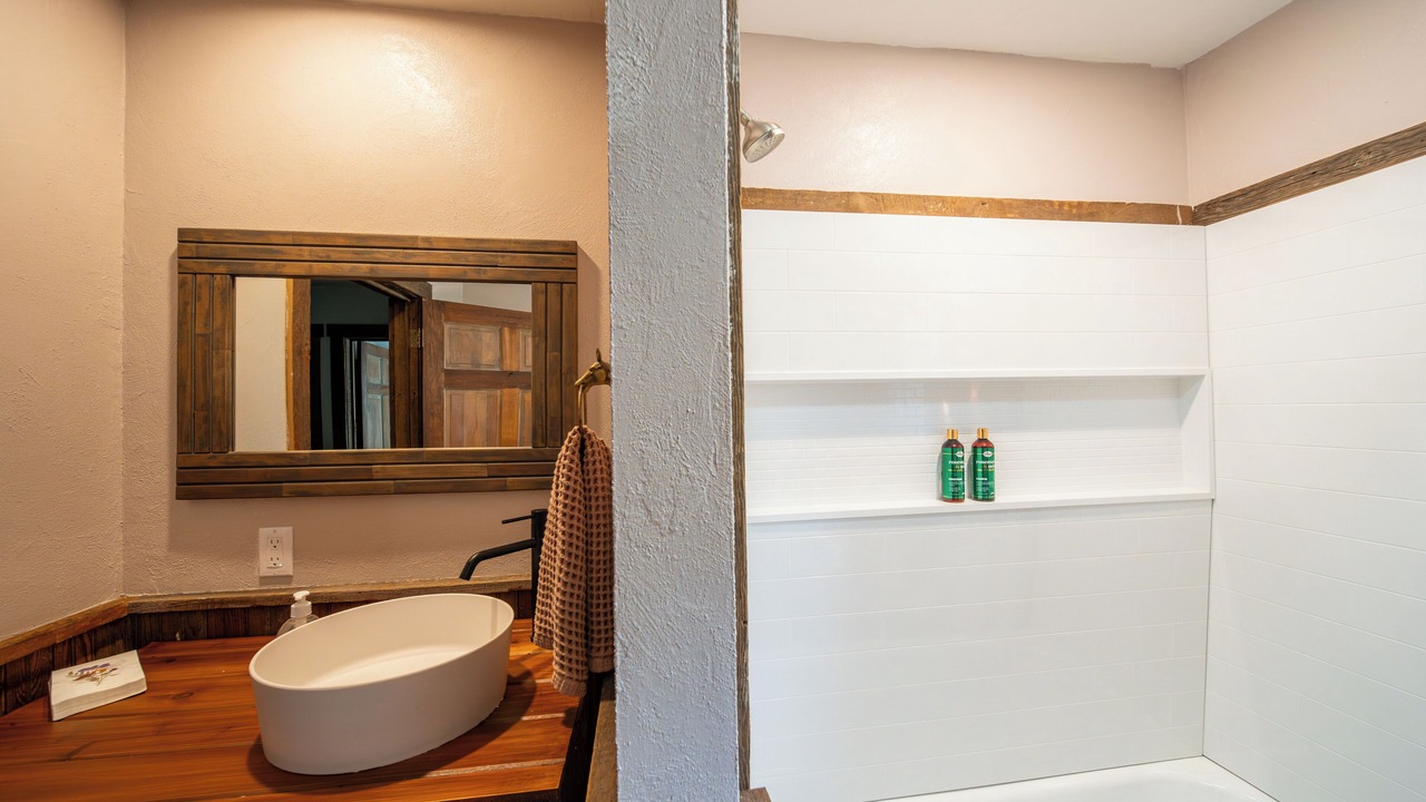 Photo of Bathroom in Lakeside