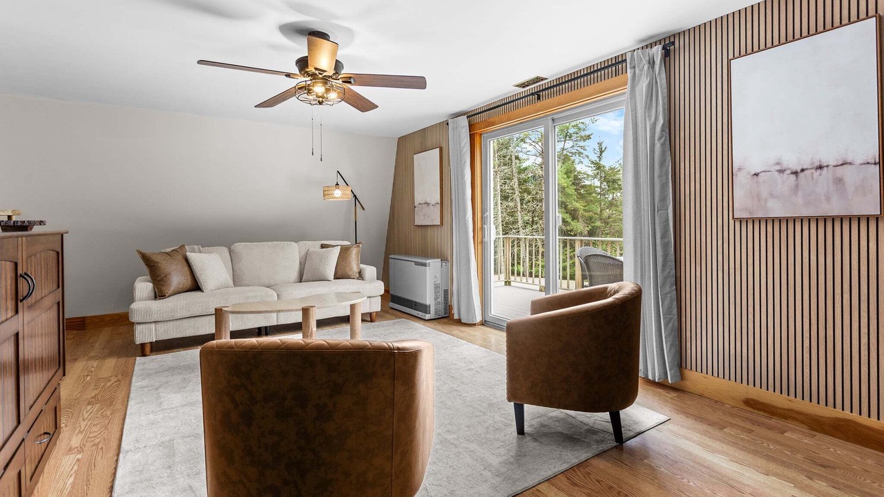 Photo of Livingroom in Blue Hill