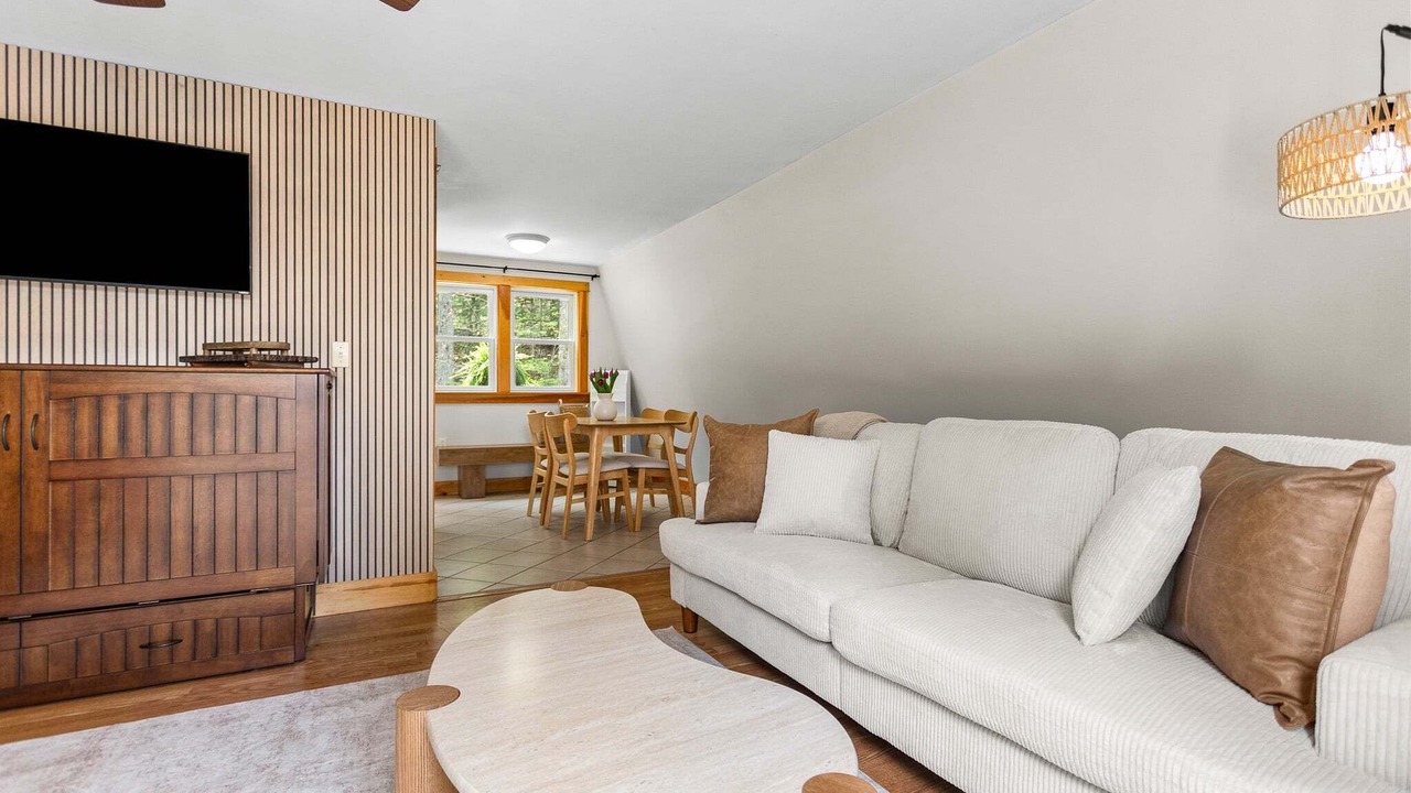 Photo of Livingroom in Blue Hill