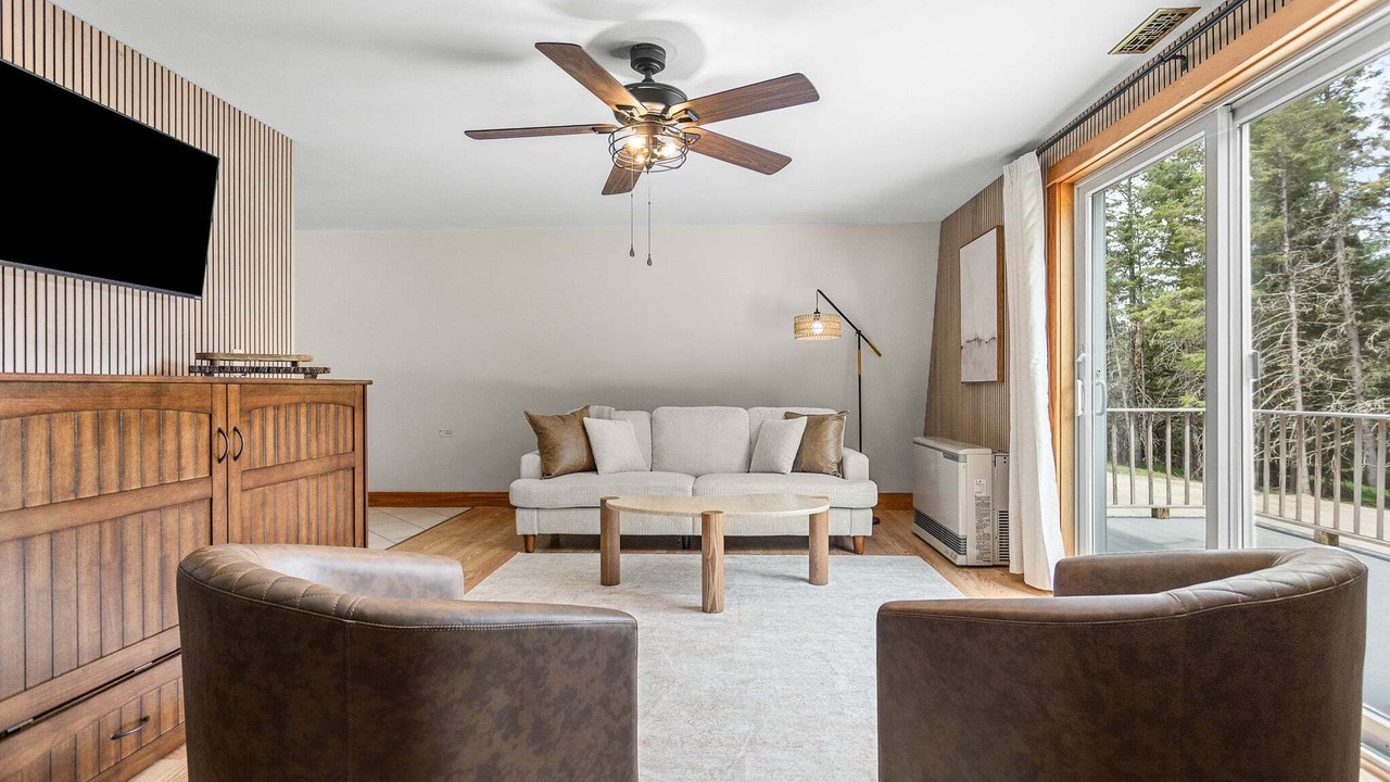 Photo of Livingroom in Blue Hill