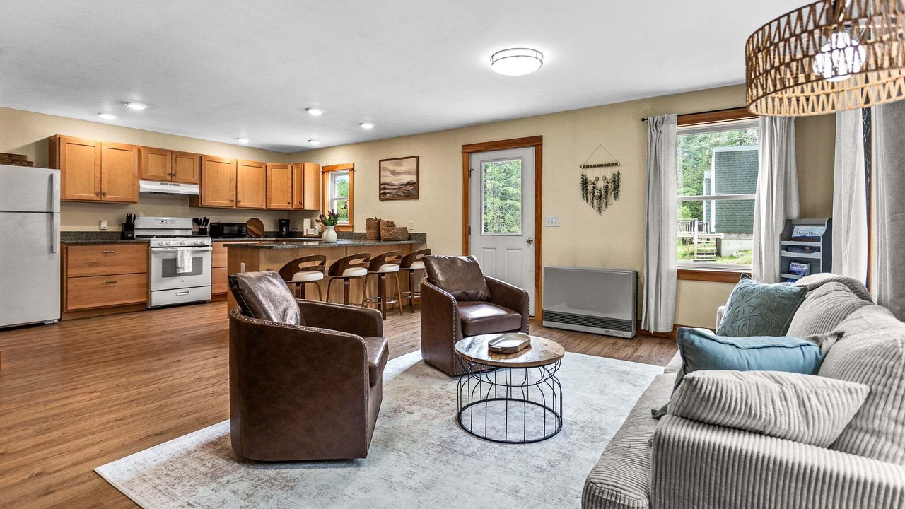 Photo of Livingroom in Blue Hill
