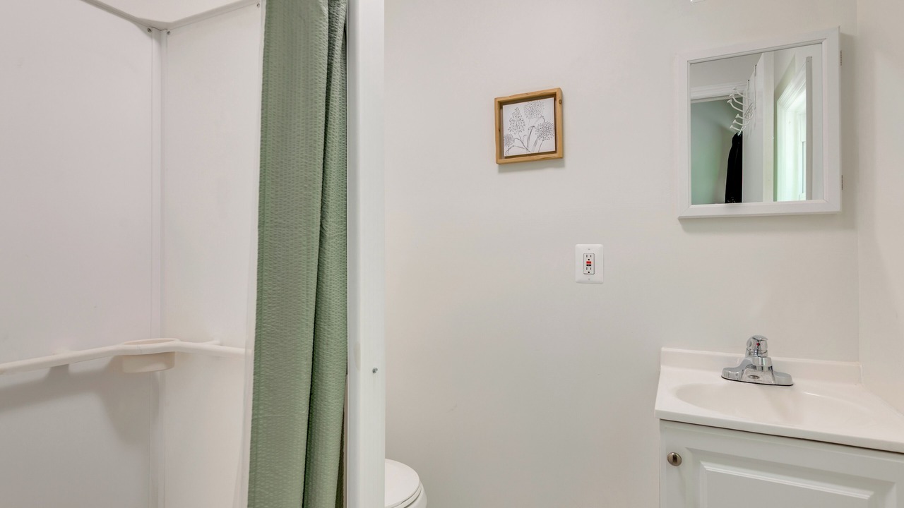 Photo of Bathroom in Schroon Lake