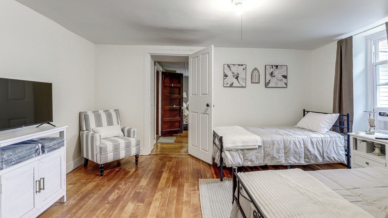 Photo of Bedroom in Middletown