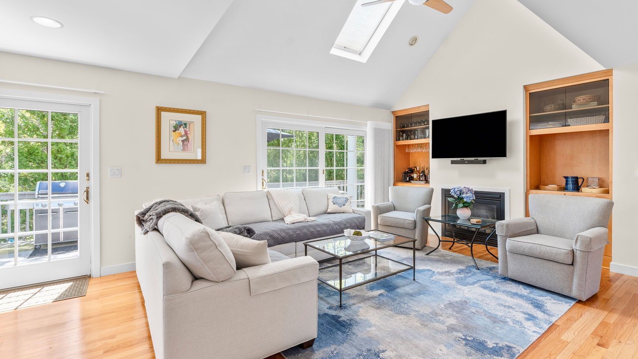 Photo of Livingroom in New Seabury