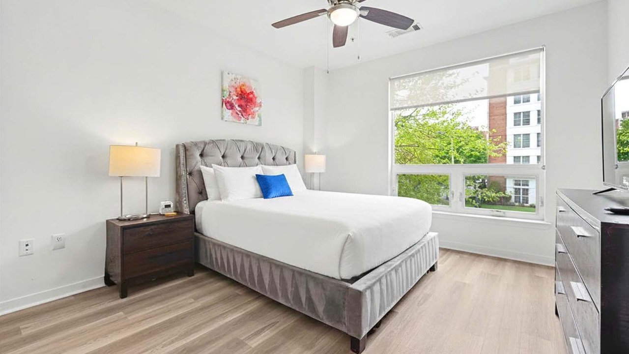 Photo of Bedroom in Downtown