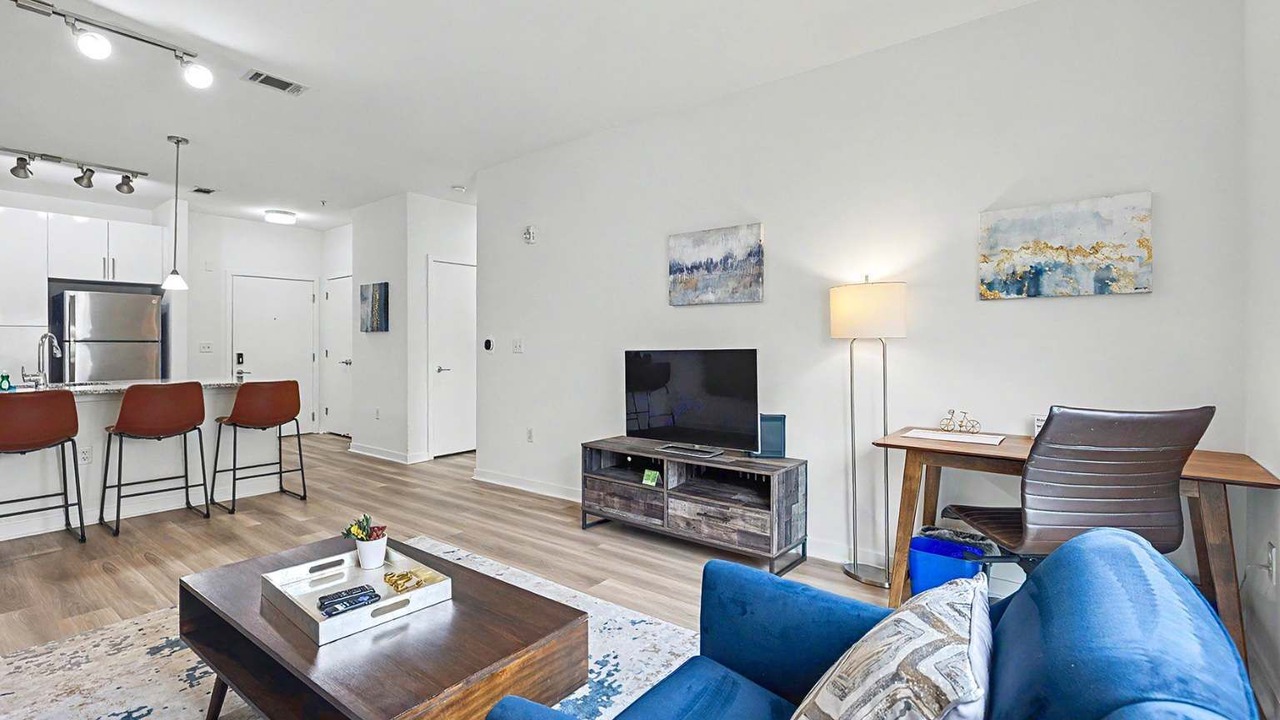 Photo of Livingroom in Downtown