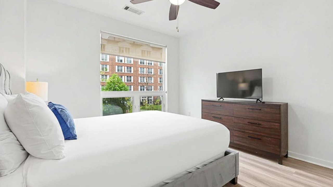 Photo of Bedroom in Downtown