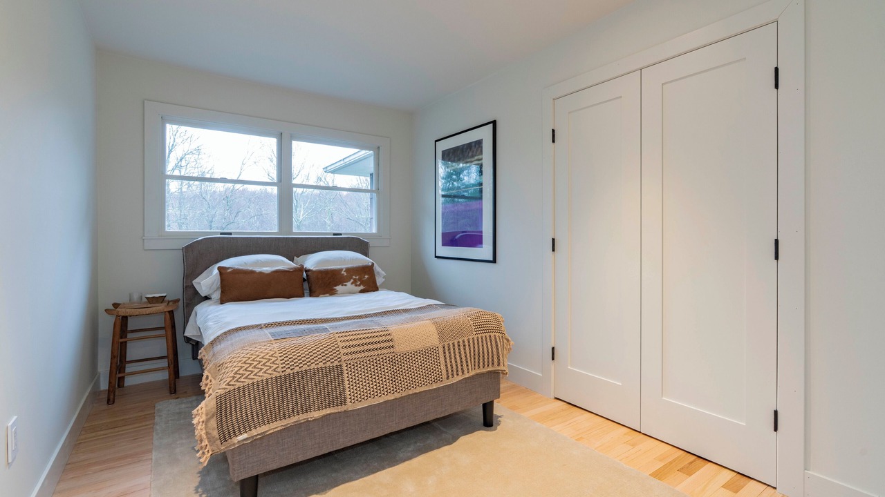 Photo of Bedroom in Rhinebeck