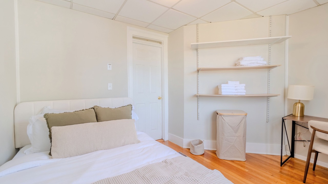 Photo of Bedroom in Somerville