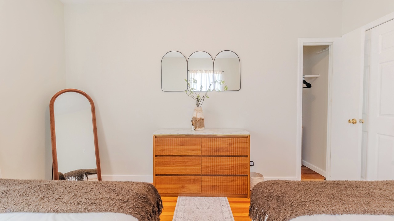 Photo of Bedroom in Somerville