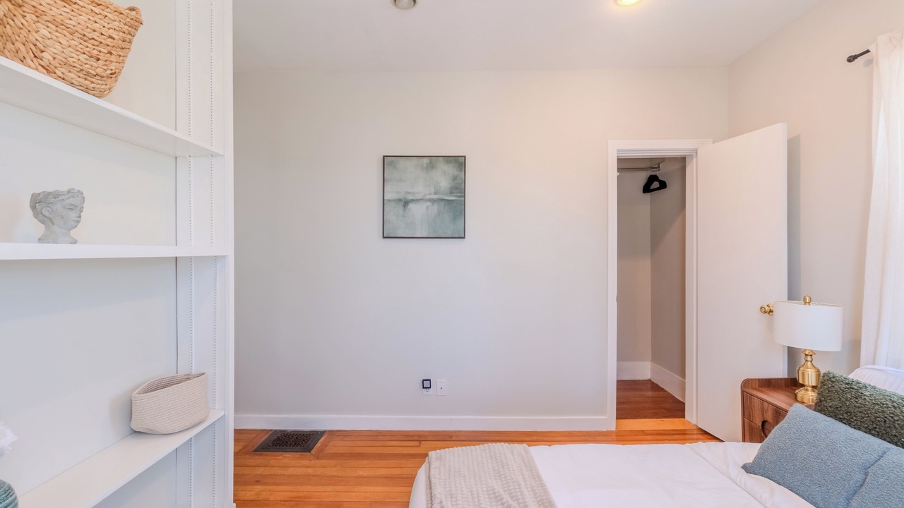 Photo of Bedroom in Somerville